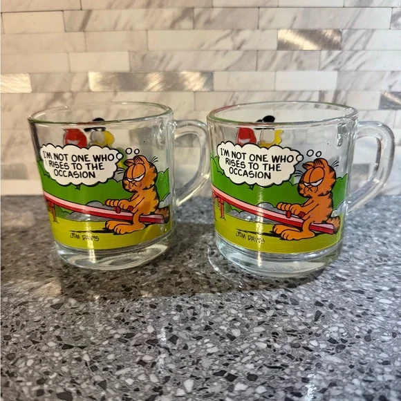 Garfield Glass Coffee Cups Made for McDonald’s 1980 Set of 2 - Picture 4 of 6